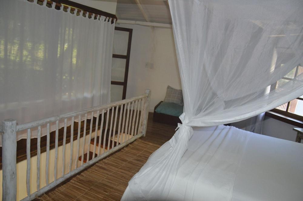 Inn Jacarandá 3*
