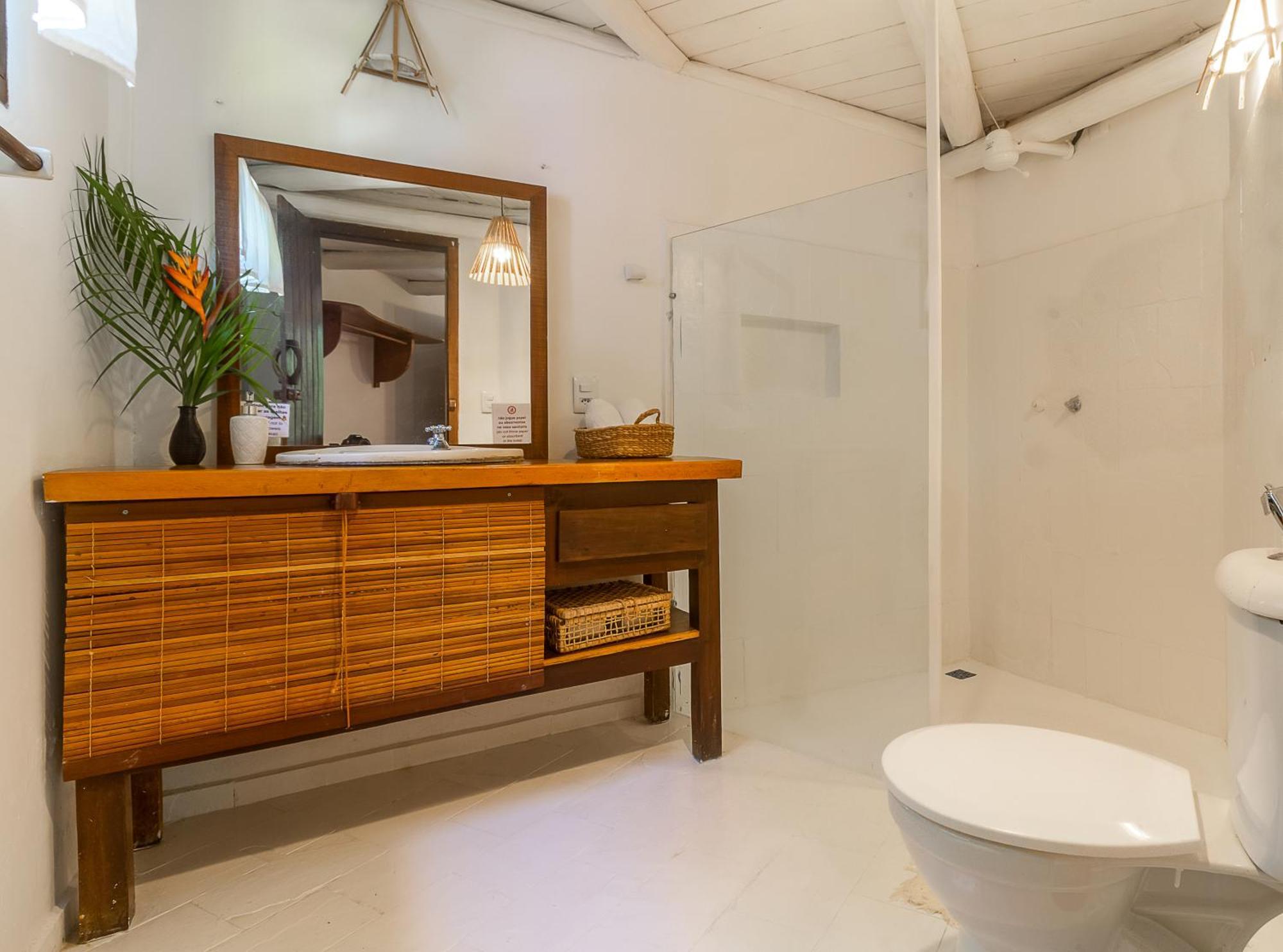 Inn Jacarandá 3*